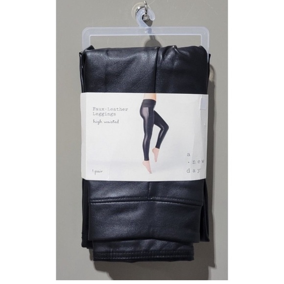 A new day vegan faux leather leggings high waist elastic side panel medium - Picture 4 of 6